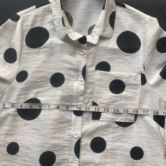 458-I aDOT You🖤🤍 Red Coral Polk Dot Button Down - Picture 8 of 10